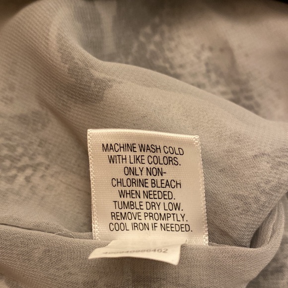 APT.9 Women’s Sleeveless Dressy Snake Print Top Small Double Lined Excellent Con - Picture 4 of 8